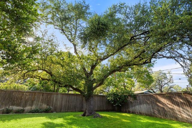 7906 Northforest DR, Austin, TX 78759