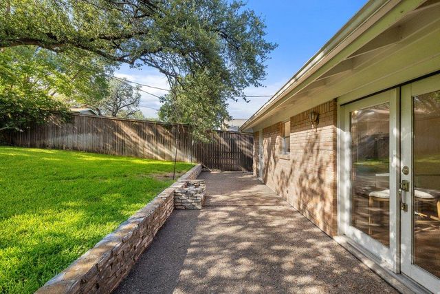 7906 Northforest DR, Austin, TX 78759