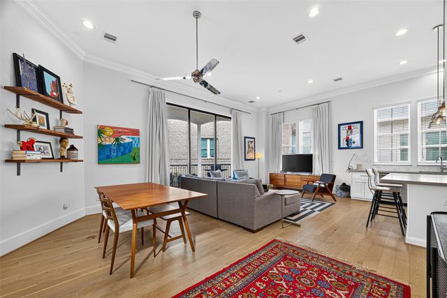 6240 Kansas Street, Houston, TX 77007