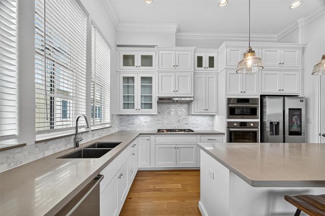 6240 Kansas Street, Houston, TX 77007