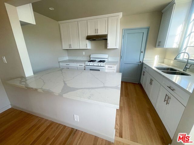 1241 N Crescent Heights Boulevard 1243D, Los Angeles, CA 90046