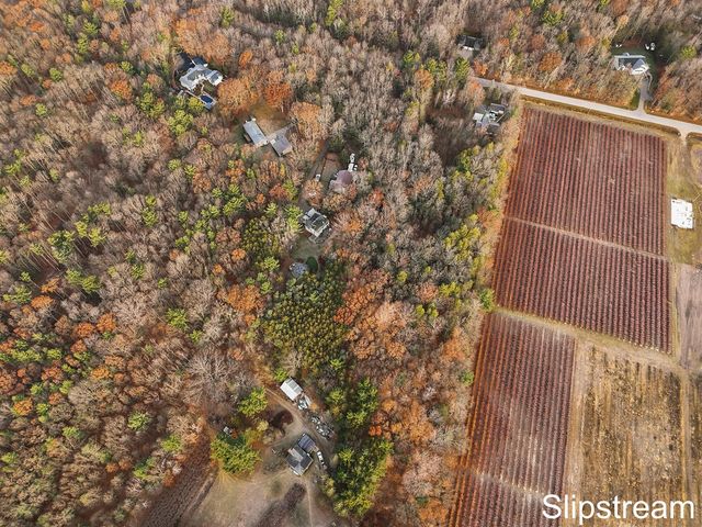 18651 W Spring Lake Road, Spring Lake, MI 49456