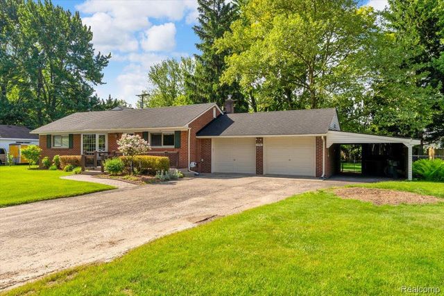 778 Troywood Drive, Troy, MI 48083