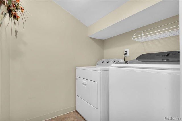 778 Troywood Drive, Troy, MI 48083