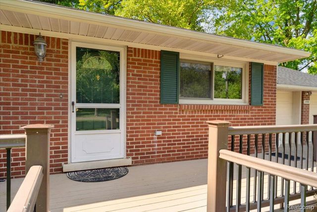 778 Troywood Drive, Troy, MI 48083