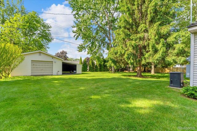 778 Troywood Drive, Troy, MI 48083