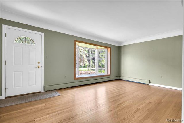 778 Troywood Drive, Troy, MI 48083