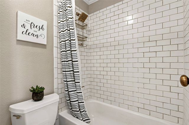 911 Rolling Brook Lane, Coppell, TX 75019