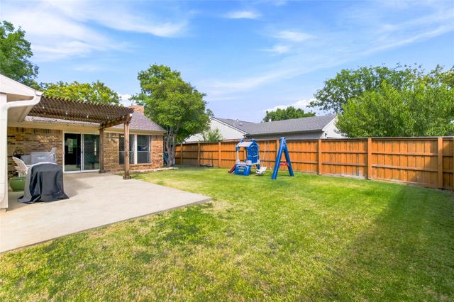 911 Rolling Brook Lane, Coppell, TX 75019