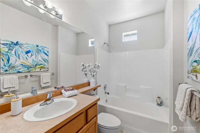 22818 NE 132nd Place, Redmond, WA 98053