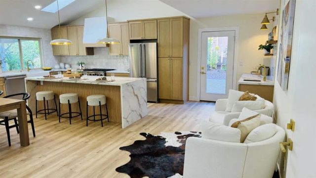 17523 Plaza Marlena, San Diego, CA 92128