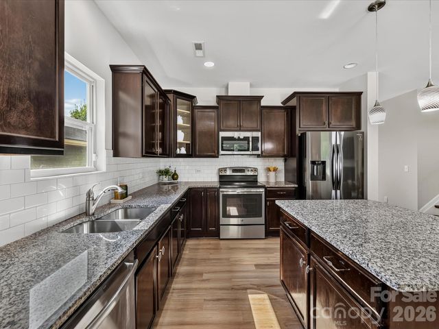 1556 Spring Blossom Trail, Fort Mill, SC 29708
