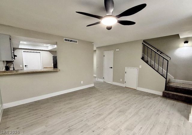 2631 Aracatuba Avenue, Las Vegas, NV 89121
