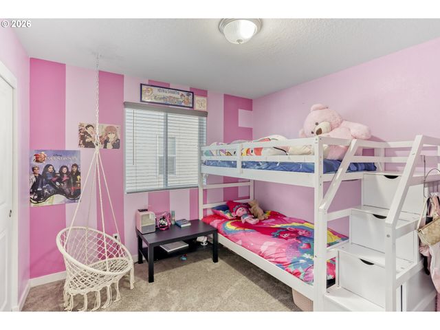 825 S 23RD Ave, Cornelius, OR 97113