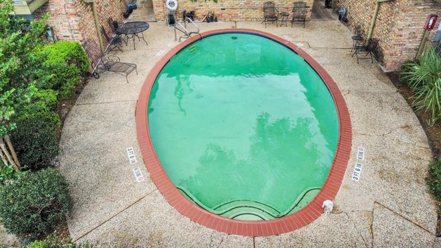 6401 Skyline Drive 38, Houston, TX 77057