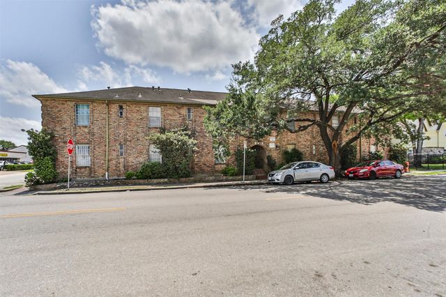 6401 Skyline Drive 38, Houston, TX 77057