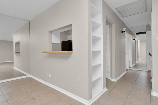 6401 Skyline Drive 38, Houston, TX 77057