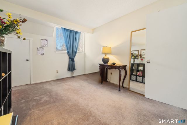 519 Heritage Village D, Southbury, CT 06488