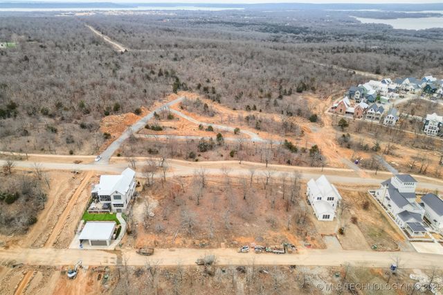 110 Ridgeline Road, Carlton Landing, OK 74432