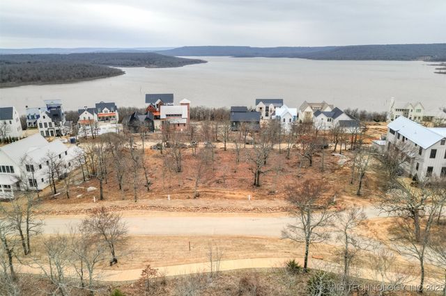 110 Ridgeline Road, Carlton Landing, OK 74432