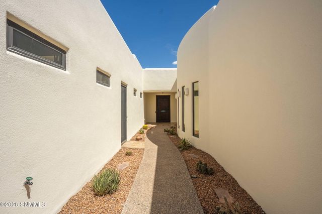 4479 Nambe Arc, Las Cruces, NM 88011