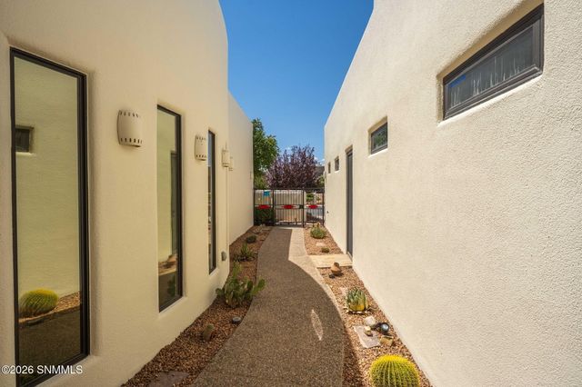 4479 Nambe Arc, Las Cruces, NM 88011