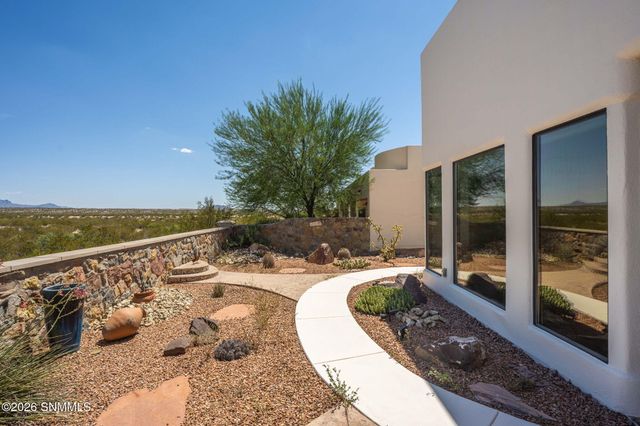 4479 Nambe Arc, Las Cruces, NM 88011