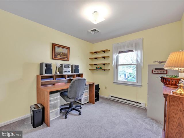 5 COBBLESTONE DRIVE, Willow Street, PA 17584