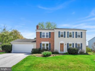 5 COBBLESTONE DRIVE, Willow Street, PA 17584