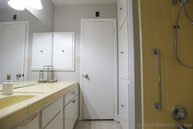 5518 E 46th Street 5518, Tulsa, OK 74135