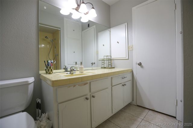 5518 E 46th Street 5518, Tulsa, OK 74135