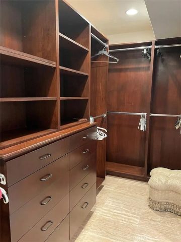 504 Avocado Avenue, Corona Del Mar, CA 92625