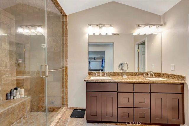2916 Charlemagne Avenue, Long Beach, CA 90815