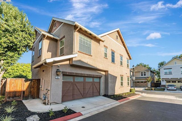 5801 Flora Cmn, Livermore, CA 94551