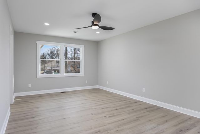 7316 Midfield Drive, Chattanooga, TN 37421