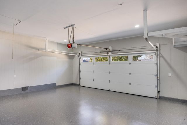 7316 Midfield Drive, Chattanooga, TN 37421