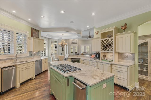 250 N Big Bear Road, Highlands, NC 28741