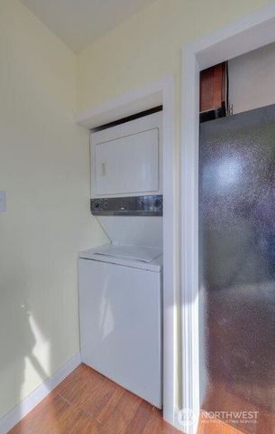 1408 1410 S 39th Street, Tacoma, WA 98418