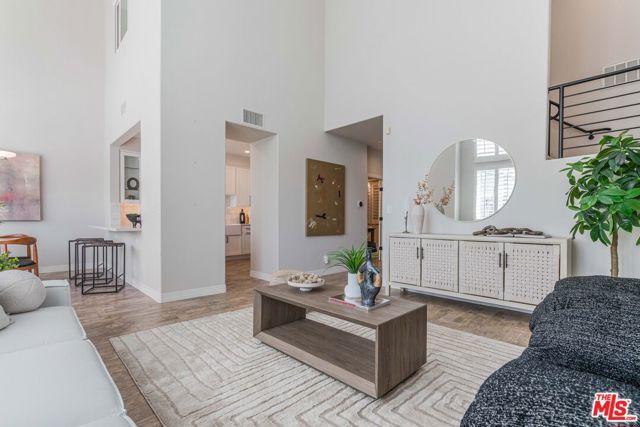 7100 Playa Vista Drive 406, Los Angeles, CA 90094