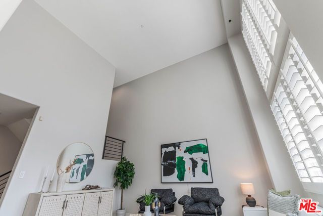 7100 Playa Vista Drive 406, Los Angeles, CA 90094