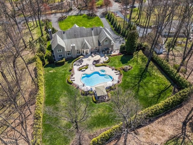 55 DEER RUN, Watchung Boro, NJ 07069