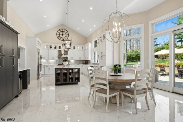 55 DEER RUN, Watchung Boro, NJ 07069