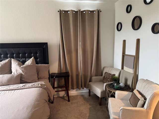 531 NE 6th Place, Florida City, FL 33034
