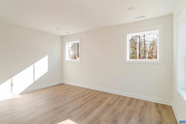 6366 LOUISA RD, Keswick, VA 22947