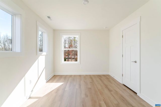 6366 LOUISA RD, Keswick, VA 22947