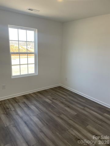 258 W 18th Street, Kannapolis, NC 28081