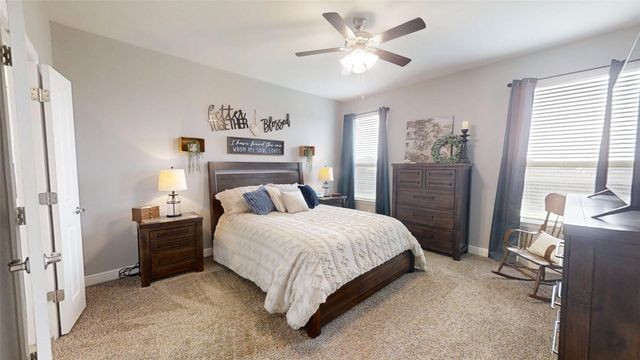 1624 Omaha Drive, Granbury, TX 76049