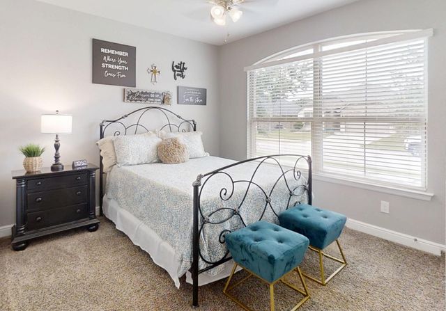 1624 Omaha Drive, Granbury, TX 76049