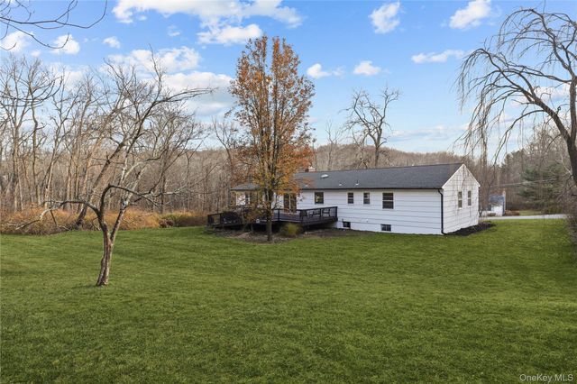 9 Seven Oaks Lane, Brewster, NY 10509