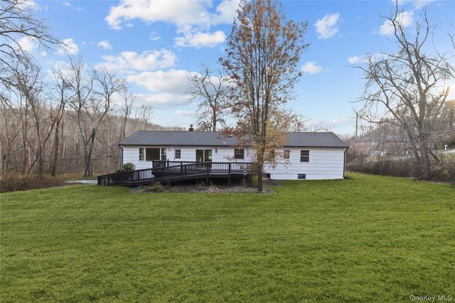 9 Seven Oaks Lane, Brewster, NY 10509